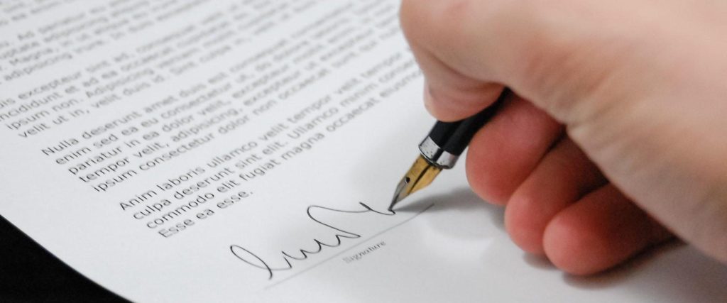 signature law